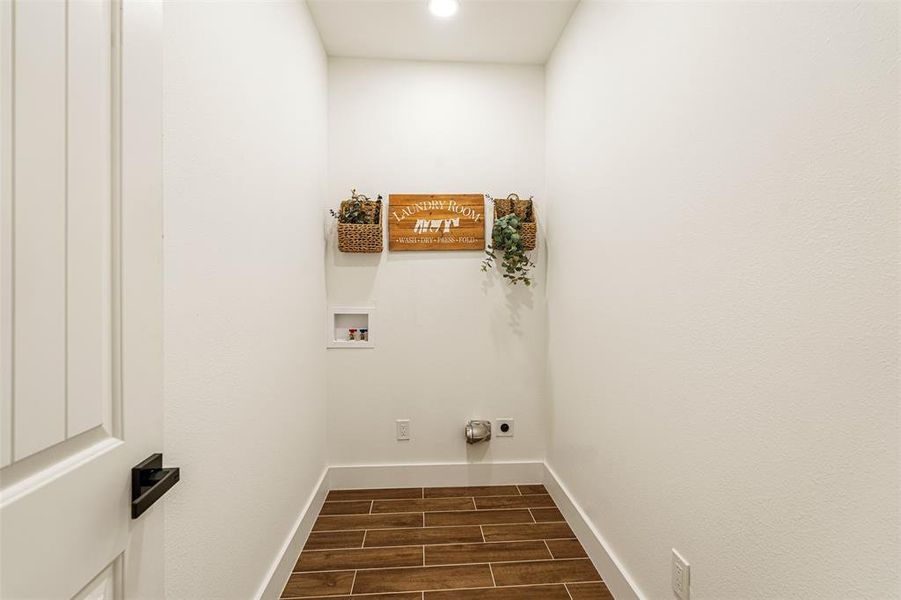 Spacious, unfurnished interior of a new home in , Trinidad (Image 21).