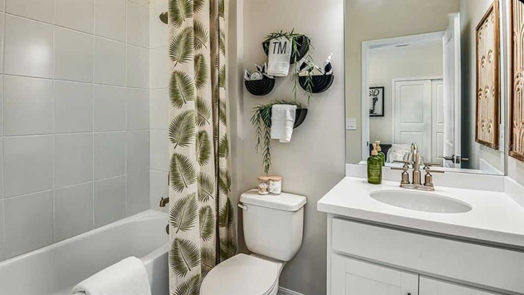 Furnished interior view inside a new home in The Cove at West Port, Port Charlotte (Image 20). Furnished interior view inside a new home in The Cove at West Port, Port Charlotte (Image 20).