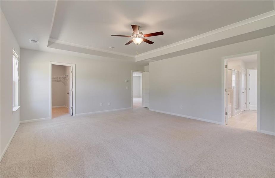 Spacious, unfurnished interior of a new home in Bowers Farm, McDonough (Image 10).