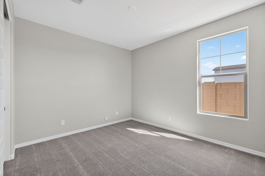 Spacious, unfurnished interior of a new home in Artisan at Asante, Surprise (Image 20). Spacious, unfurnished interior of a new home in Artisan at Asante, Surprise (Image 20).