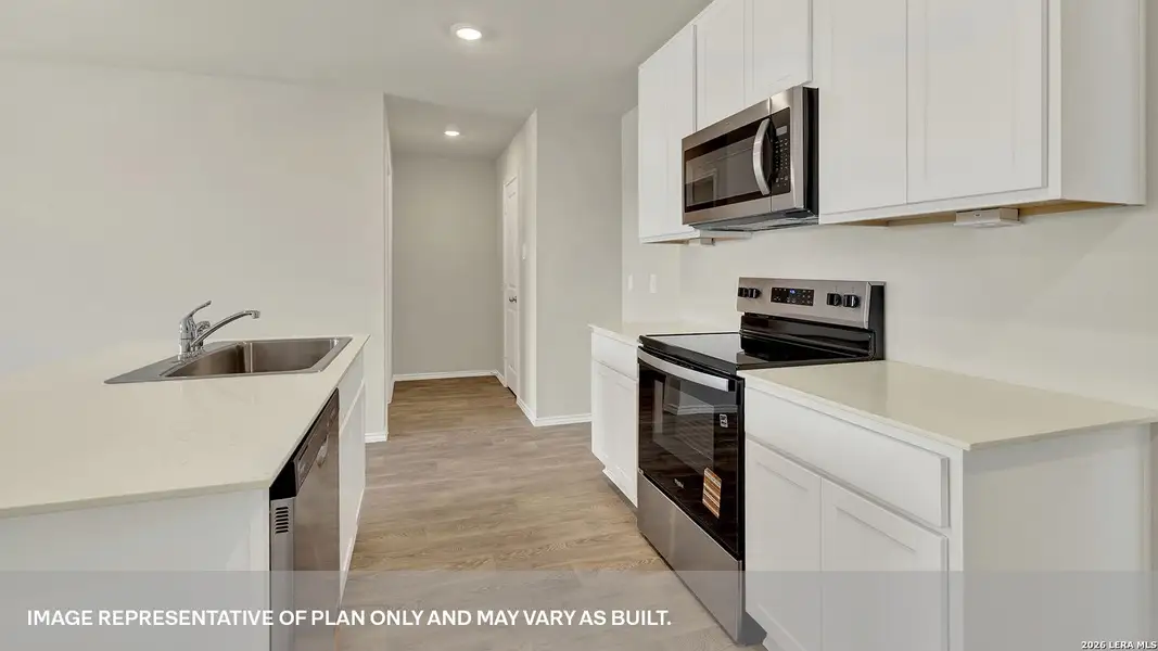 Furnished interior view inside a new home in , Luling (Image 8).