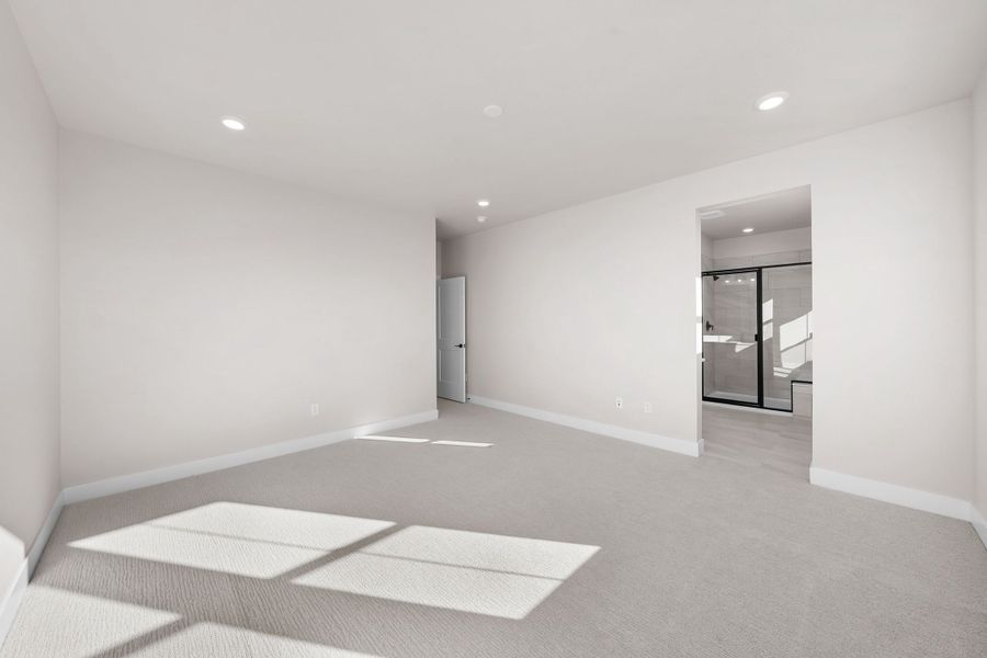 Spacious, unfurnished interior of a new home in Trumark Homes at Sterling Ranch, Littleton (Image 22).