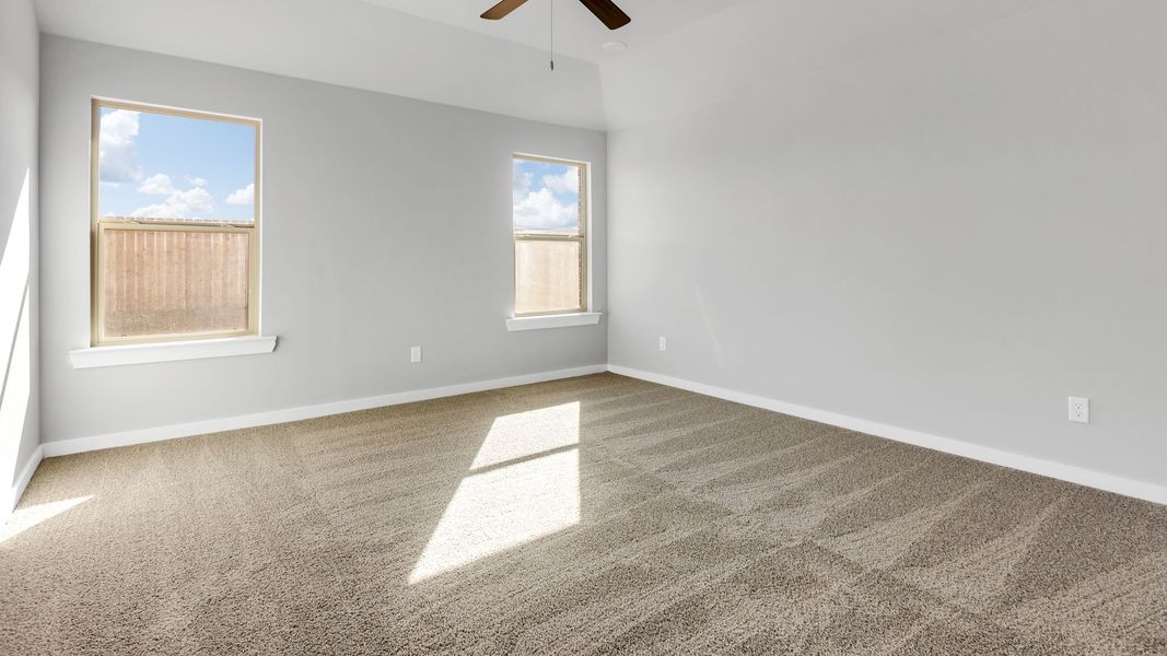 Representative unfurnished interior of a home built from the The Bentworth by D.R. Horton in Viridian, Lubbock (Image 11).