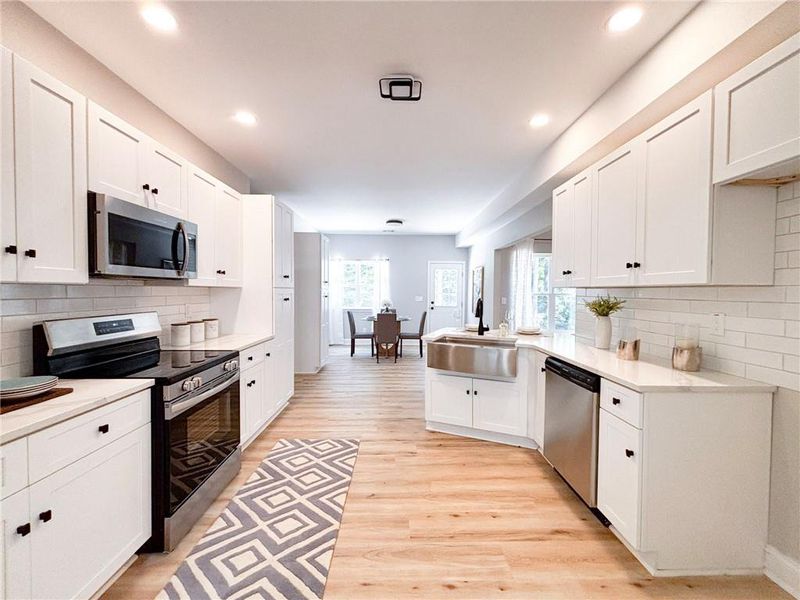 Furnished interior view inside a new home in , Monticello (Image 26).
