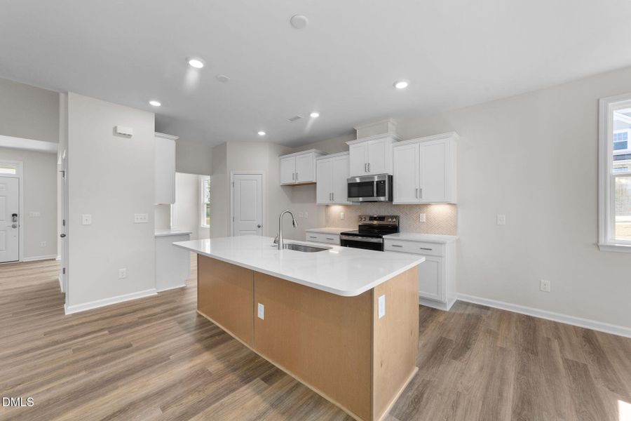 24-web-or-mls-VB4A6126