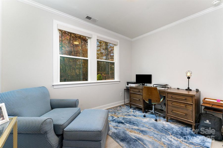 Guest Bedroom main Floor