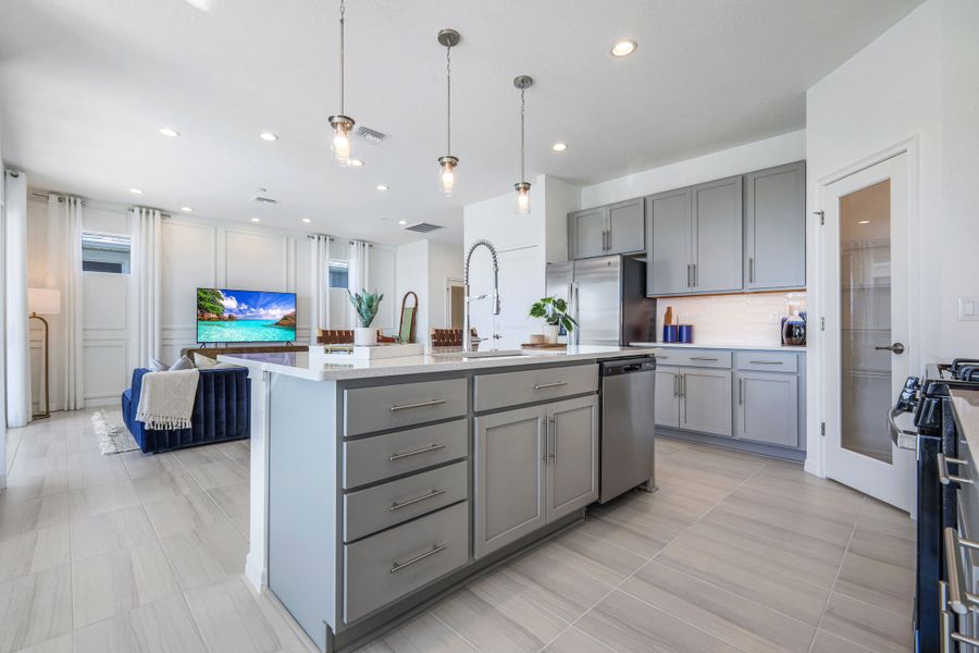 Representative furnished interior of a home built from the Sebring by William Ryan Homes in The Sanctuary – Coastal Collection, Punta Gorda (Image 40).