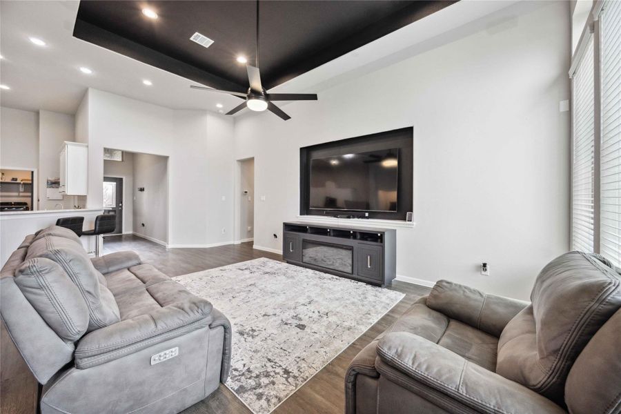 Furnished interior view inside a new home in Sierra Vista West, Rosharon (Image 14).