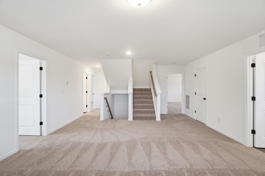Spacious, unfurnished interior of a new home in Ashton Park, Monroe (Image 17). Spacious, unfurnished interior of a new home in Ashton Park, Monroe (Image 17).