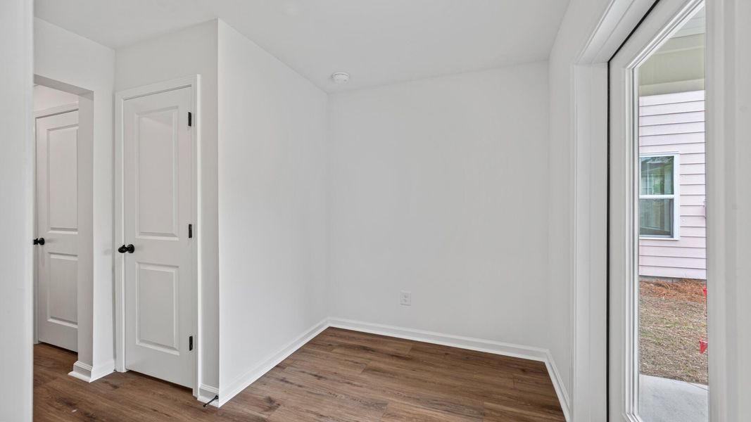 Spacious, unfurnished interior of a new home in , North Charleston (Image 15).