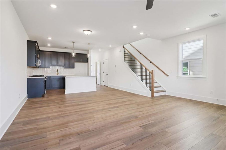 Spacious, unfurnished interior of a new home in Park Vue, Atlanta (Image 23).