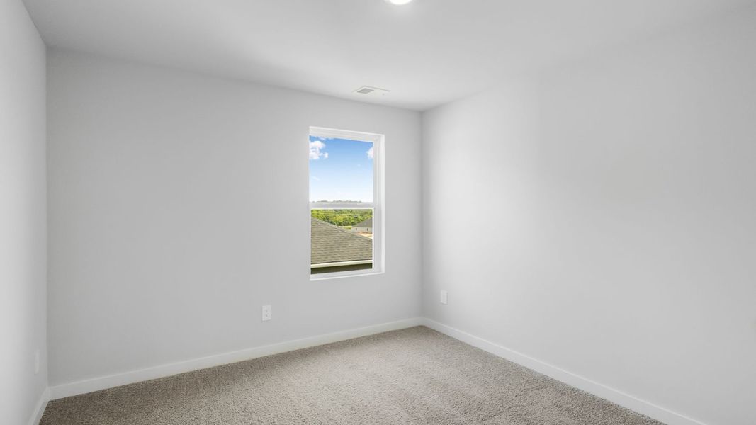 Spacious, unfurnished interior of a new home in Reserve at Hickory Ridge, Columbia (Image 47).