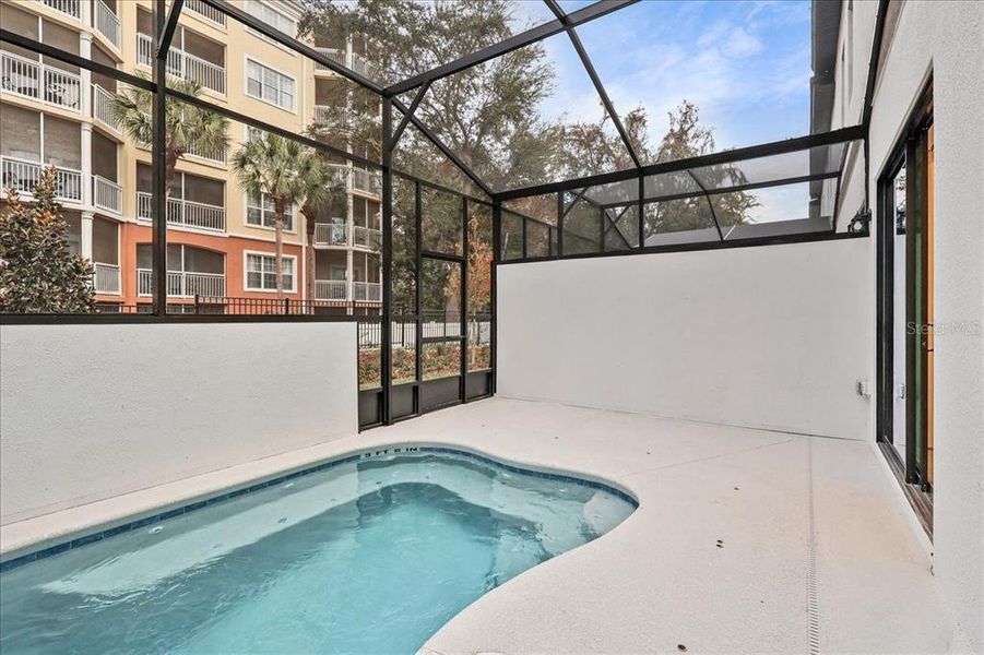 Exterior details and patio area of a home in , Orlando (Image 26).