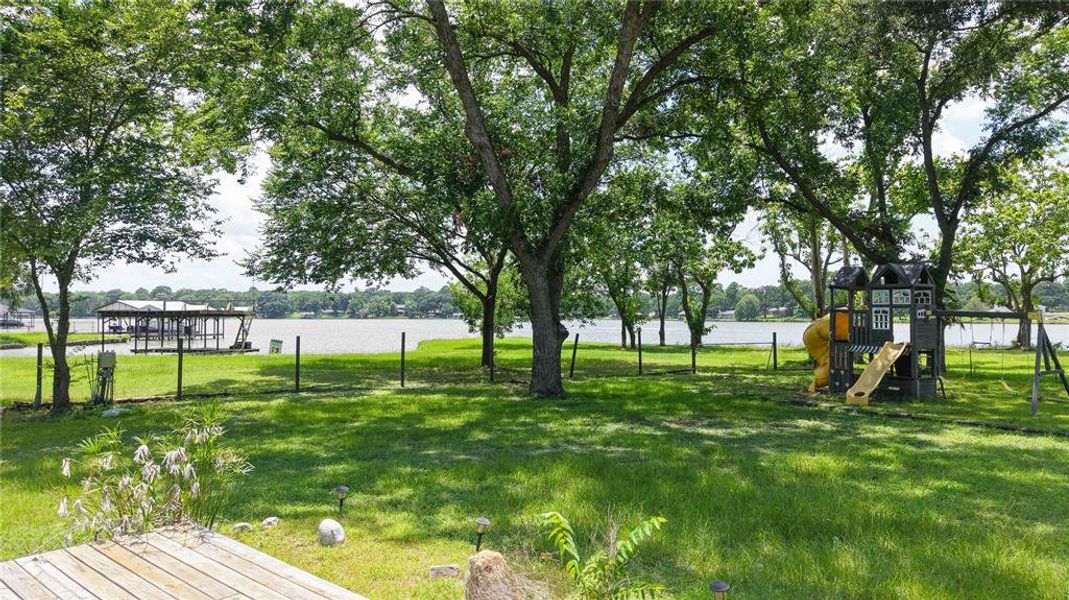 Natural landscape and outdoor views near  in Gun Barrel City (Image 24).