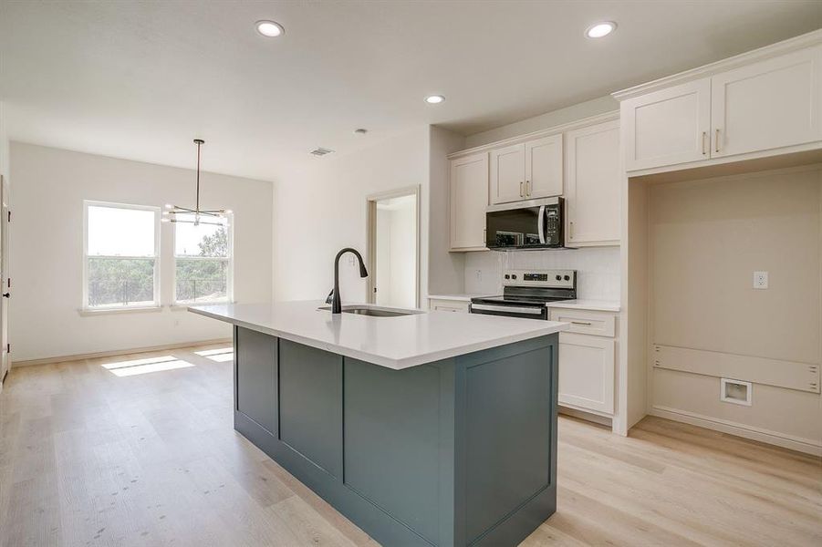 Furnished interior view inside a new home in , Granbury (Image 3). Furnished interior view inside a new home in , Granbury (Image 3).
