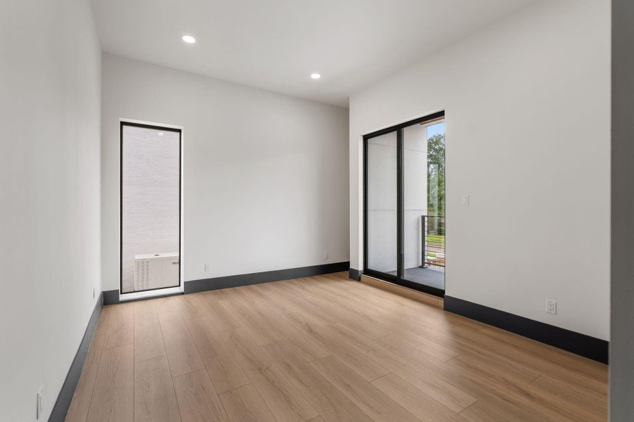 Spacious, unfurnished interior of a new home in , Houston (Image 23). Spacious, unfurnished interior of a new home in , Houston (Image 23).