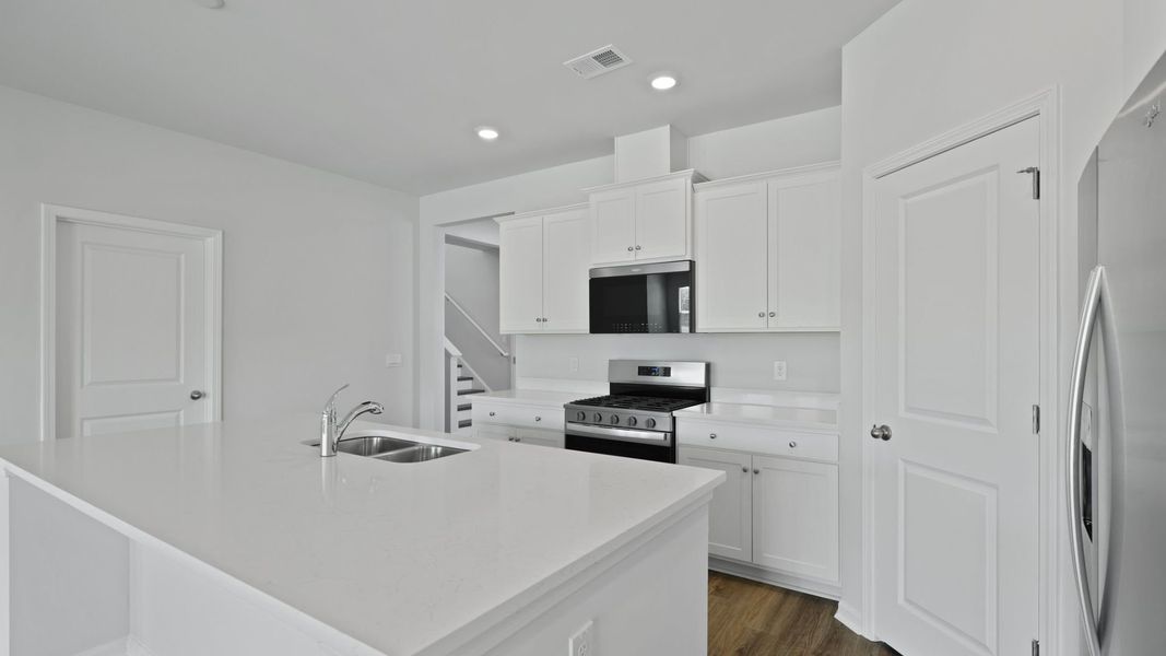 Representative furnished interior of a home built from the DARBY-EXP by D.R. Horton in Lakeview at Kitfield, Moncks Corner (Image 5).
