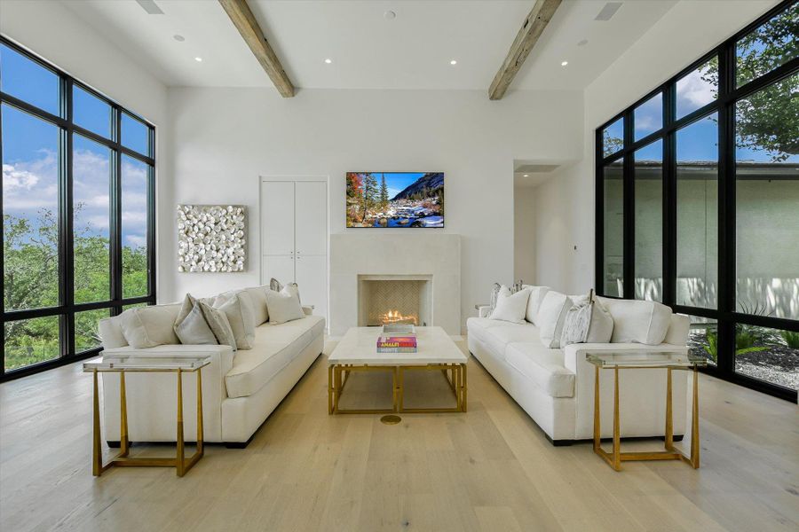 Furnished interior view inside a new home in , Horseshoe Bay (Image 32).