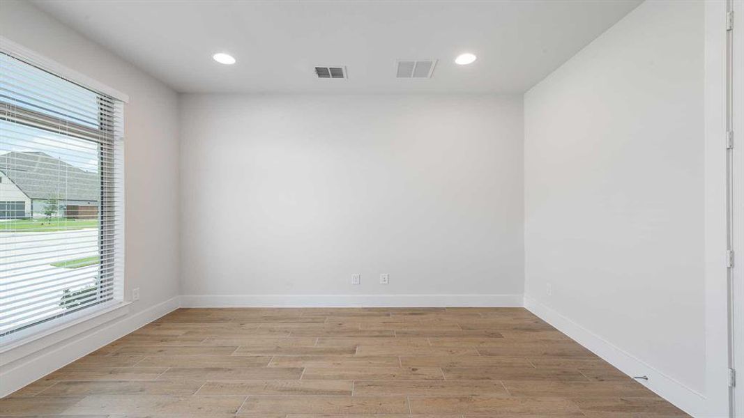 Spacious, unfurnished interior of a new home in , Forney (Image 20). Spacious, unfurnished interior of a new home in , Forney (Image 20).