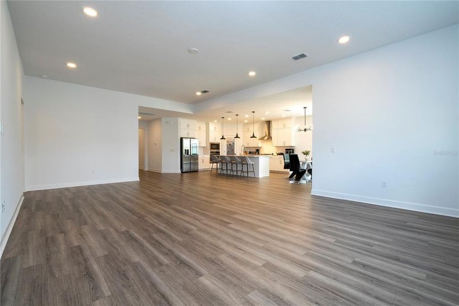 Spacious, unfurnished interior of a new home in , Apopka (Image 57).