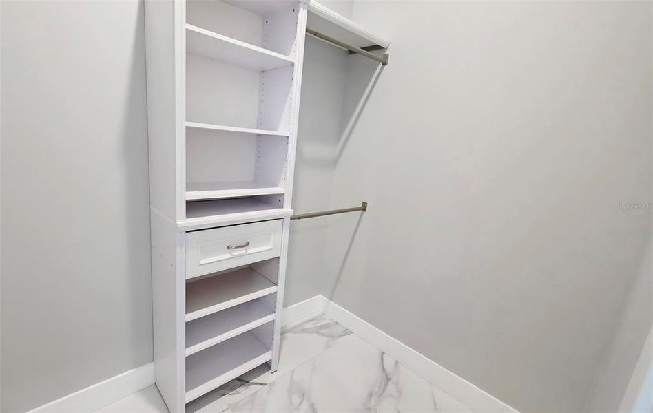 Image 84 of a home in .