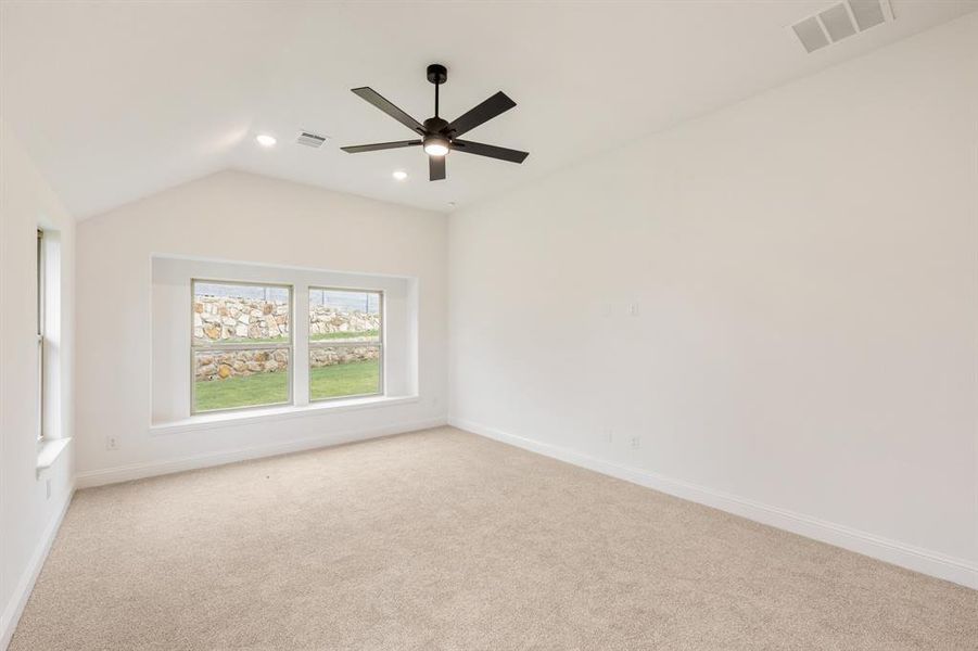 Spacious, unfurnished interior of a new home in Painted Tree Woodland District 50, McKinney (Image 35). Spacious, unfurnished interior of a new home in Painted Tree Woodland District 50, McKinney (Image 35).