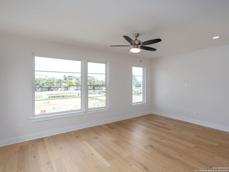 Spacious, unfurnished interior of a new home in Victoria Commons, San Antonio (Image 19). Spacious, unfurnished interior of a new home in Victoria Commons, San Antonio (Image 19).