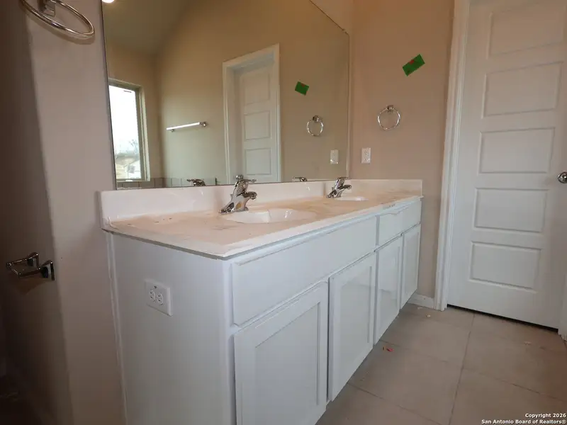 Furnished interior view inside a new home in Agave, San Antonio (Image 6).