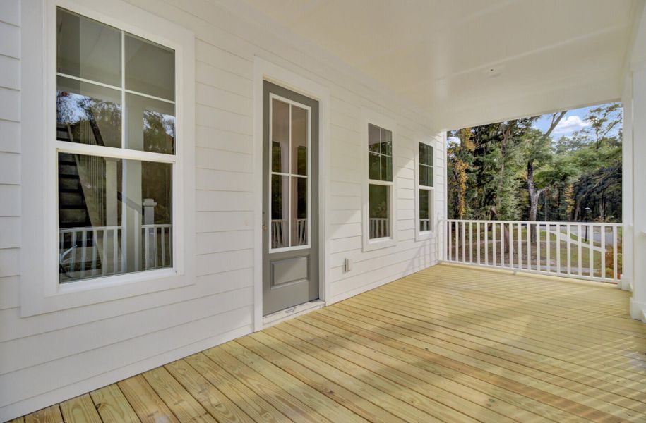 Exterior details and patio area of a home in Indigo Grove Single Family Homes, Johns Island (Image 4).