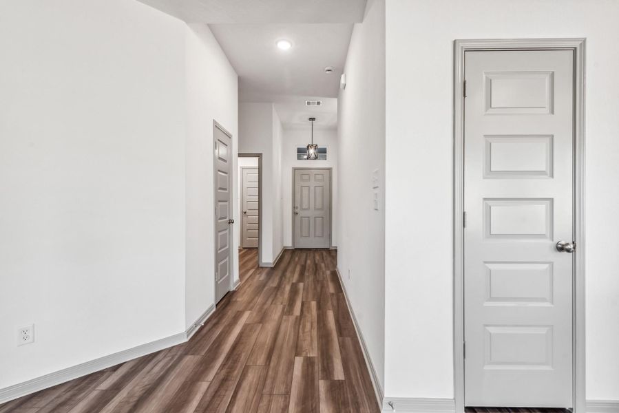 Image 21 of a home in .