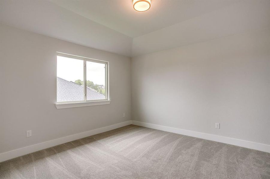 Spacious, unfurnished interior of a new home in Talon Hills, Fort Worth (Image 30). Spacious, unfurnished interior of a new home in Talon Hills, Fort Worth (Image 30).