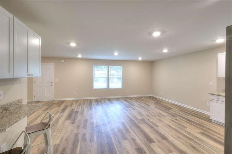 Spacious, unfurnished interior of a new home in , Monroe (Image 13).