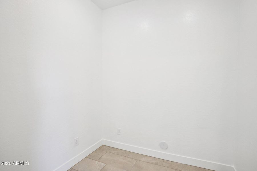 28-web-or-mls-Mecklenburg Wy Lot 65-S310