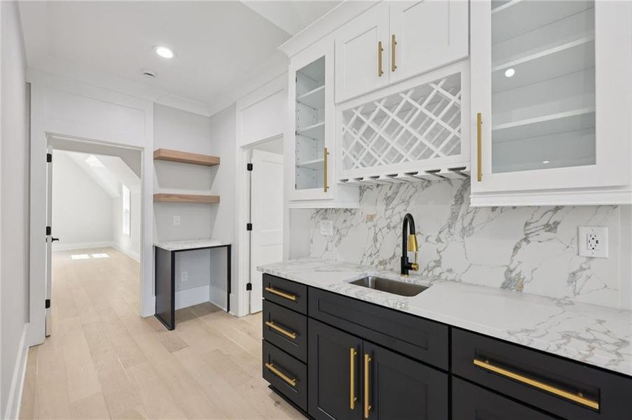 Furnished interior view inside a new home in , Hoschton (Image 55). Furnished interior view inside a new home in , Hoschton (Image 55).