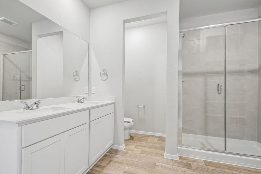 Furnished interior view inside a new home in Edgebrooke, Pflugerville (Image 9).