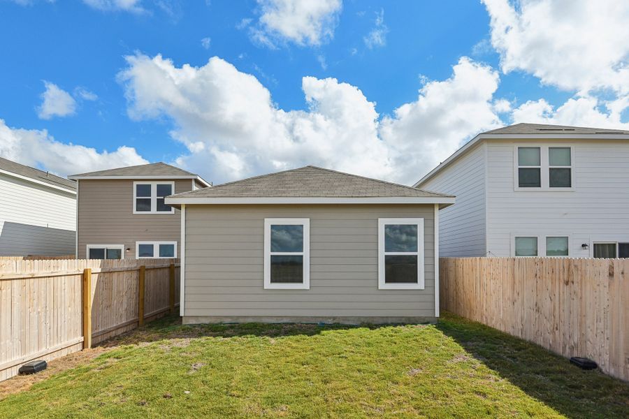 Representative exterior details of a home built from the Sundial by Starlight Homes in The Wilder, Adkins (Image 3). Representative exterior details of a home built from the Sundial by Starlight Homes in The Wilder, Adkins (Image 3).