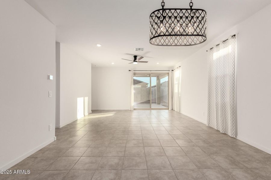 09 - Albeniz 8937 09 - Albeniz 8937