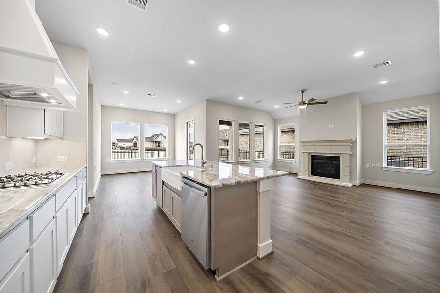 Representative furnished interior of a home built from the Sunflower by Caldwell Homes in The Highlands, Porter (Image 36). Representative furnished interior of a home built from the Sunflower by Caldwell Homes in The Highlands, Porter (Image 36).