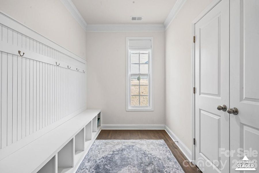 Spacious, unfurnished interior of a new home in Falls Cove, Troutman (Image 16).