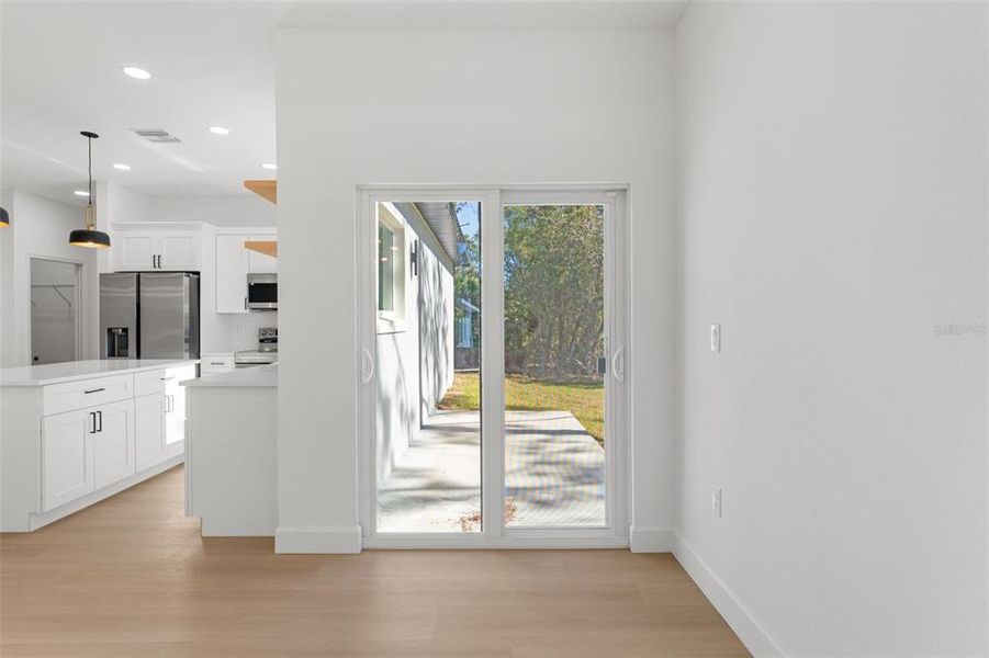 Spacious, unfurnished interior of a new home in , North Port (Image 29).
