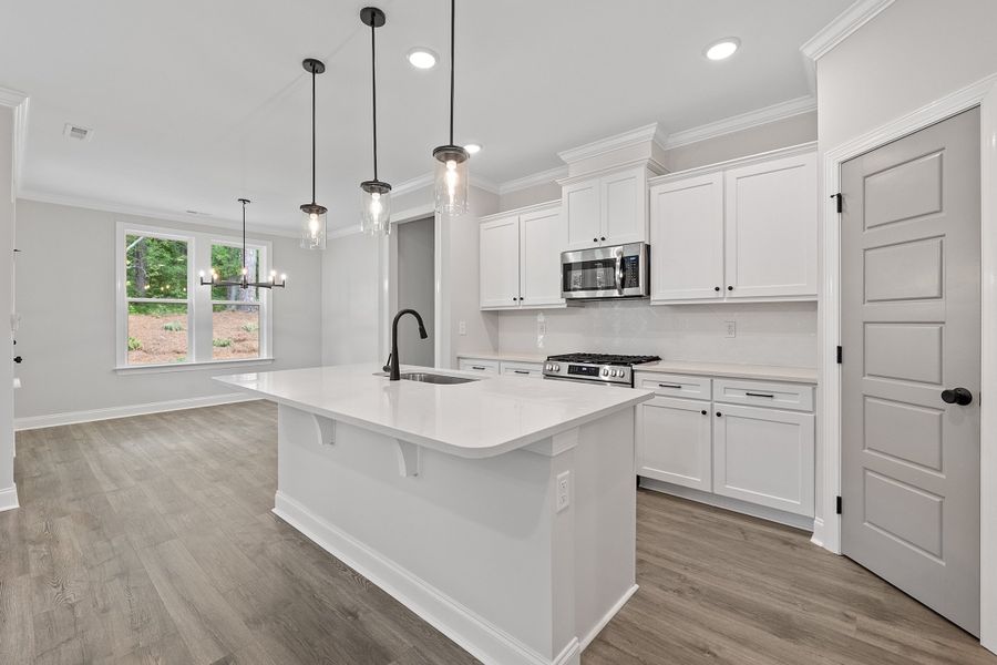 Representative furnished interior of a home built from the The Ellery by RobuckHomes in Baylee Ridge, Selma (Image 13).