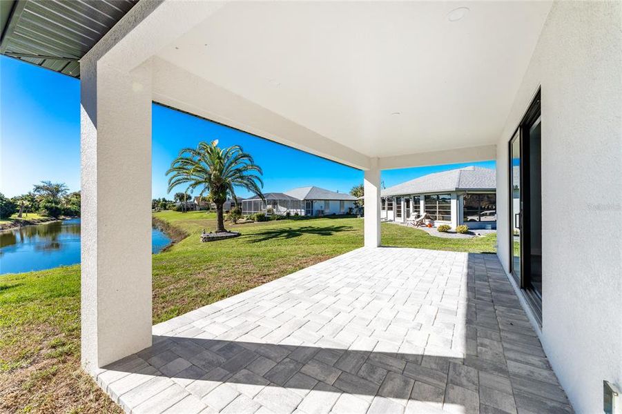 Exterior details and patio area of a home in , Rotonda West (Image 24).