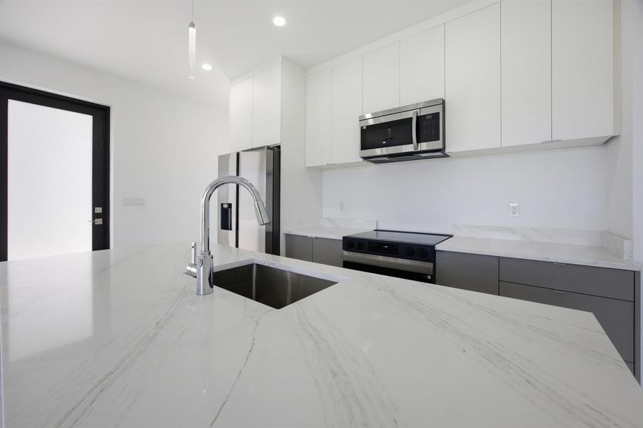 5_diningkitchen2 5_diningkitchen2
