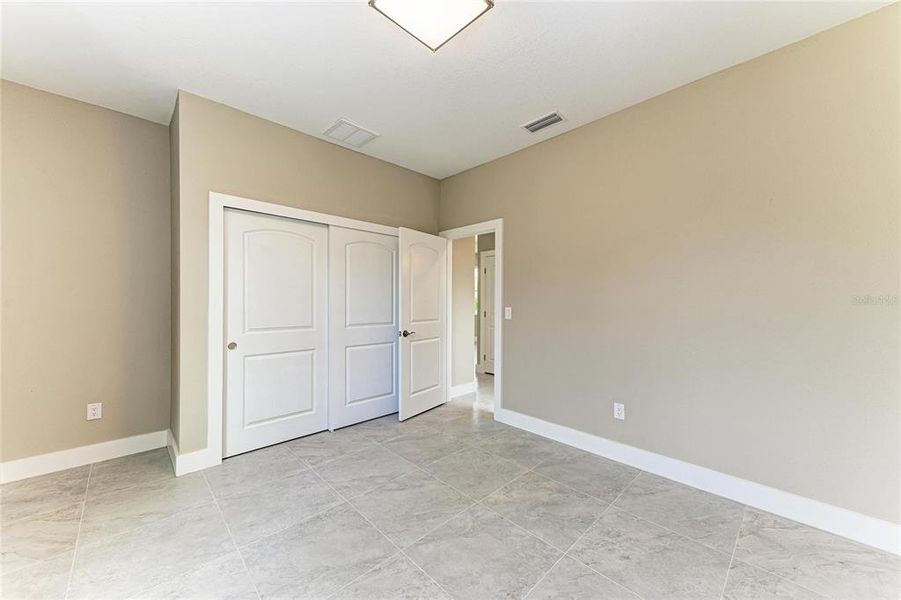 Spacious, unfurnished interior of a new home in , North Port (Image 34).