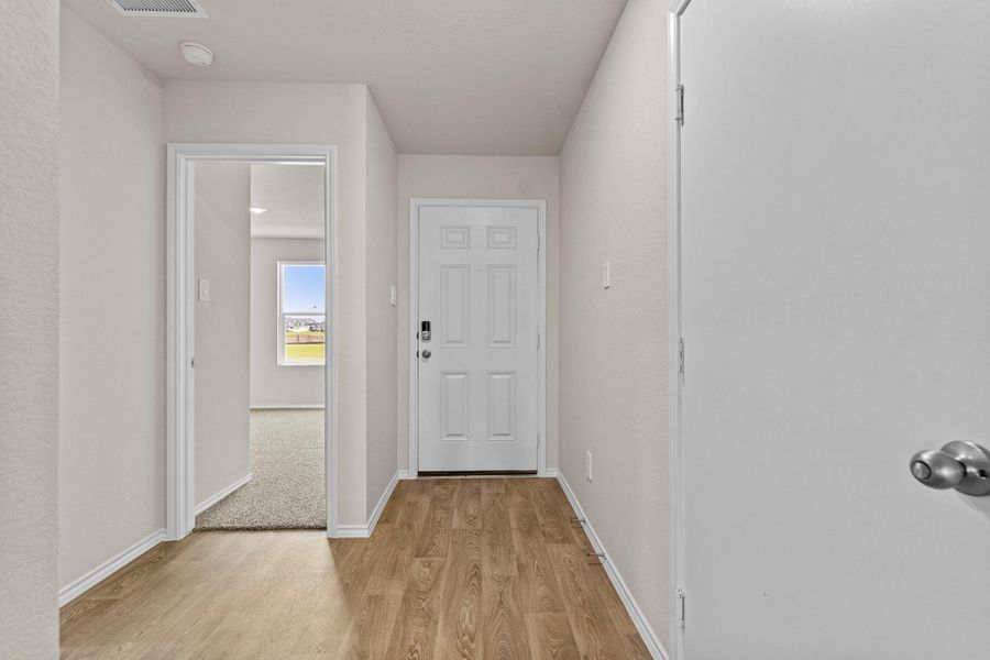 Spacious, unfurnished interior of a new home in Ladera, Luling (Image 26). Spacious, unfurnished interior of a new home in Ladera, Luling (Image 26).