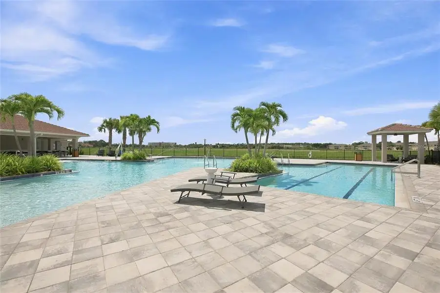Community amenities in Central Parc, North Port (Image 38). Community amenities in Central Parc, North Port (Image 38).