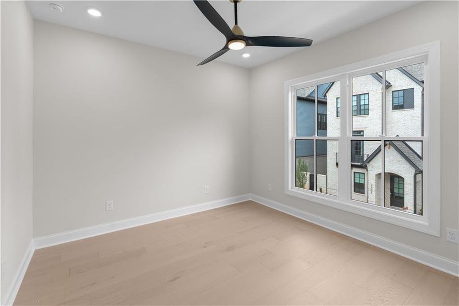 Spacious, unfurnished interior of a new home in Park Walke, Alpharetta (Image 35). Spacious, unfurnished interior of a new home in Park Walke, Alpharetta (Image 35).