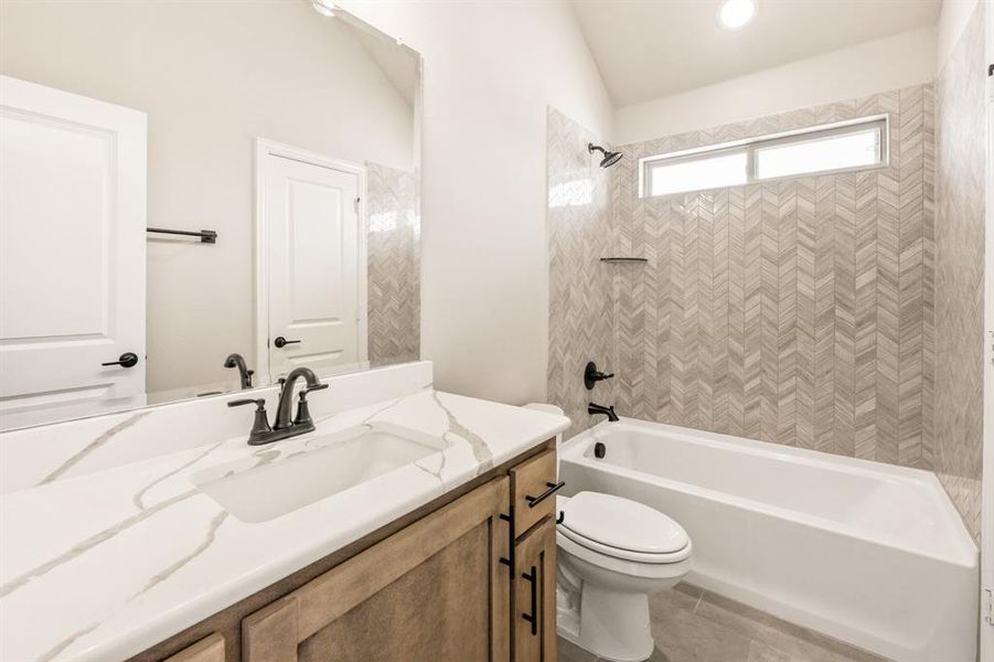 Furnished interior view inside a new home in Devonshire Classic 60-65, Forney (Image 15). Furnished interior view inside a new home in Devonshire Classic 60-65, Forney (Image 15).