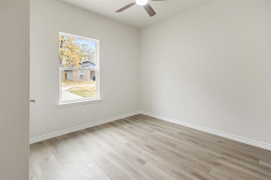 Spacious, unfurnished interior of a new home in , Mabank (Image 36).