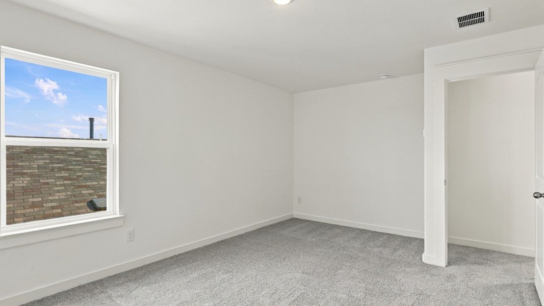 Furnished interior view inside a new home in Walden Pond, Forney (Image 15).